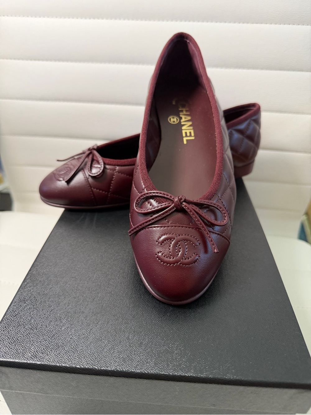 CHANEL 2026 Burgundy Quilted Leather Ballet Flats Sz 36 nib